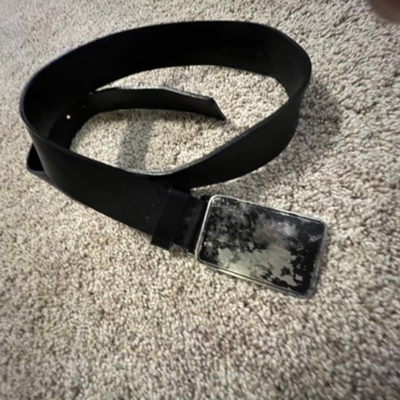 36" Leather belt - Picture 1 of 2